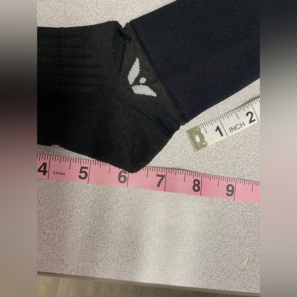 Swiftwick socks - Picture 4 of 5